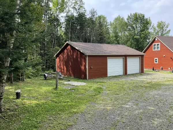 Newport, ME 04953,58 Hart ST