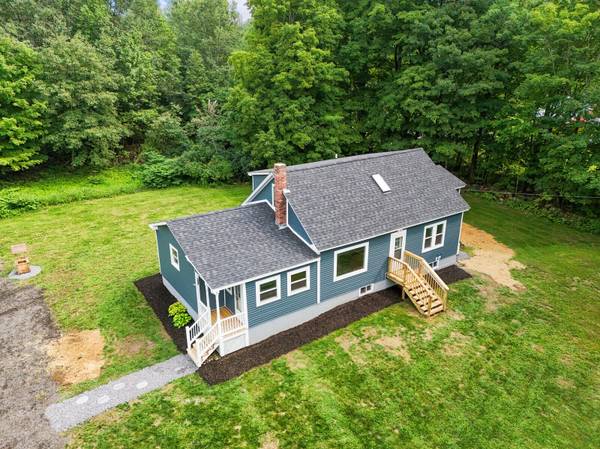 820 Hallowell Litchfield RD, West Gardiner, ME 04345