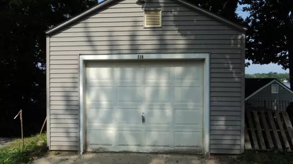 Hampden, ME 04444,115 Fowlers Landing RD