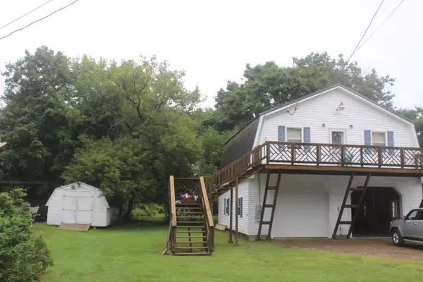 Baileyville, ME 04694,16 Washington ST