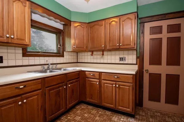 Orono, ME 04473,2254 Essex ST