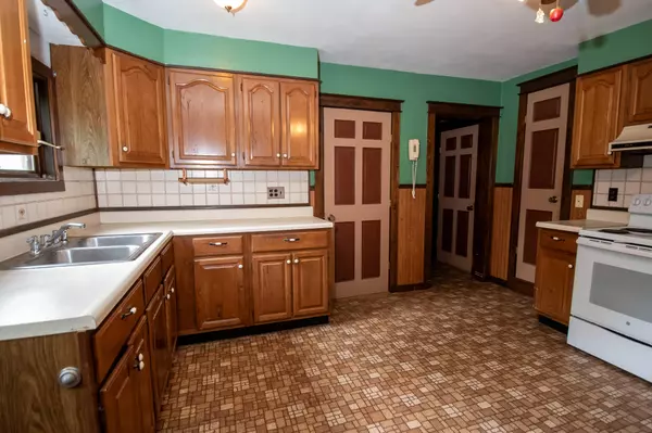 Orono, ME 04473,2254 Essex ST