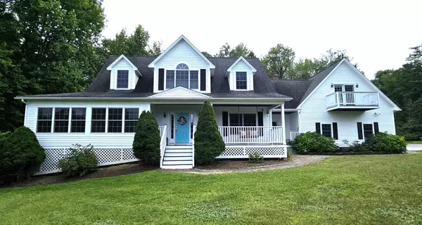 Naples, ME 04055,120 Lake House RD