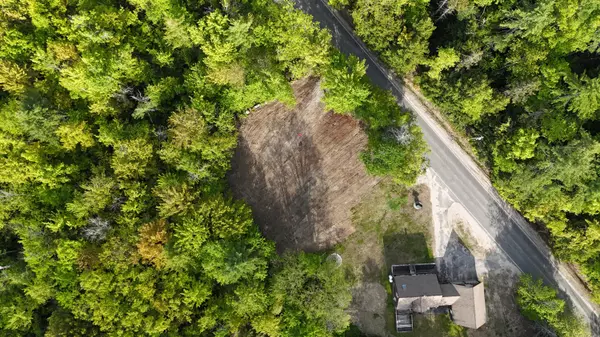 Sebago, ME 04029,40A Convene