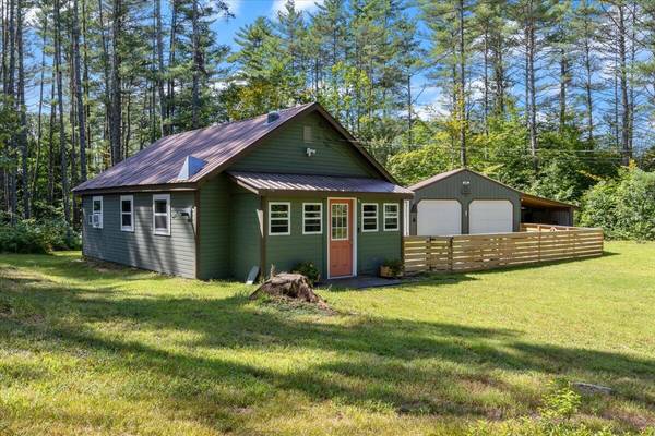 52 Wilderness LN, Hiram, ME 04041