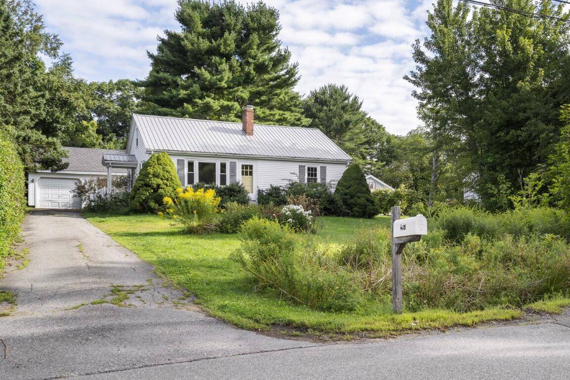 48 High ST, Damariscotta, ME 04543