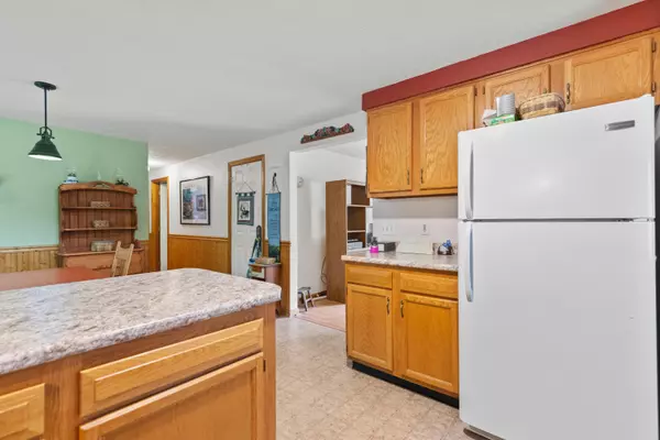 Sanford, ME 04073,25 Fieldstone LN
