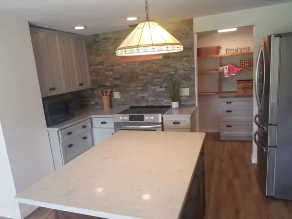 Presque Isle, ME 04769,23 Washburn RD