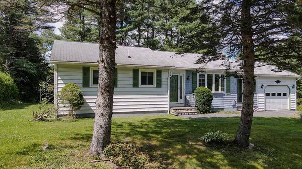 5 Highview TER, Veazie, ME 04401