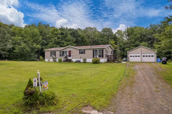 41 Barnett WAY, Gardiner, ME 04345