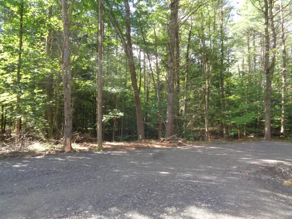 Lot B off Pleasant ST, North Berwick, ME 03906