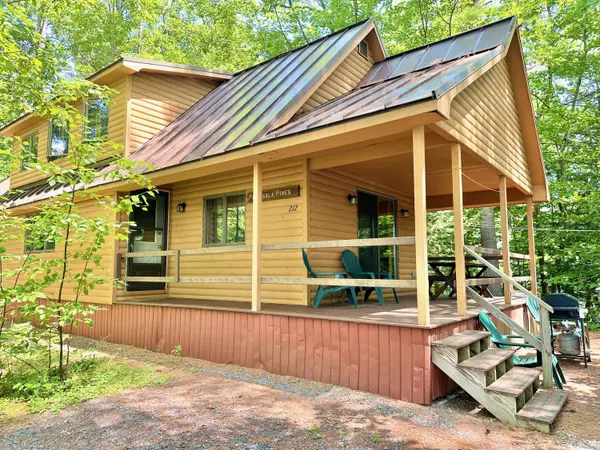 212 Peninsula DR, Rome, ME 04963