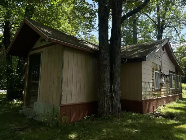 T3 Indian Purchase Twp, ME 04462,5 Landing RD