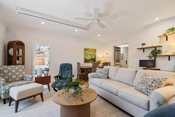 107 Emery ST #4, Portland, ME 04102