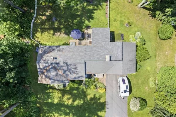 Topsham, ME 04086,5 Alan ST