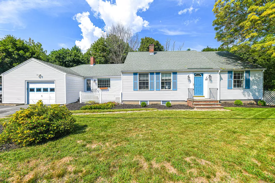 28 Pine Point RD, Scarborough, ME 04074