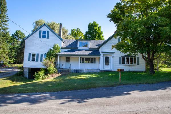 20 Butter Hill RD, Livermore, ME 04253