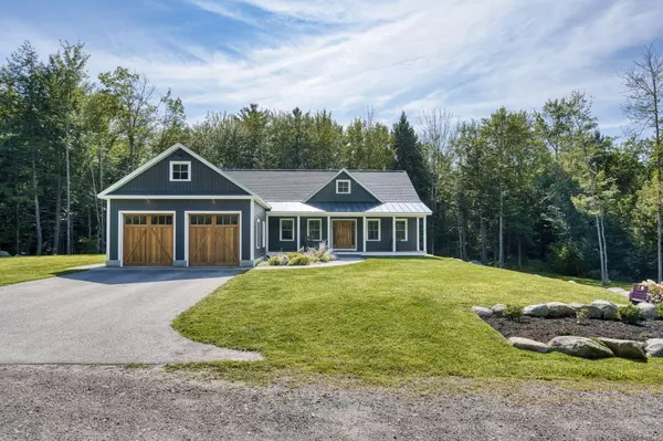 Raymond, ME 04071,18 Nichols DR