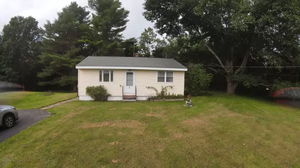 Detroit, ME 04929,5 Troy RD