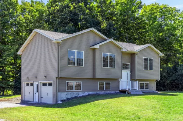 19 Grimmauld PL, Sidney, ME 04330