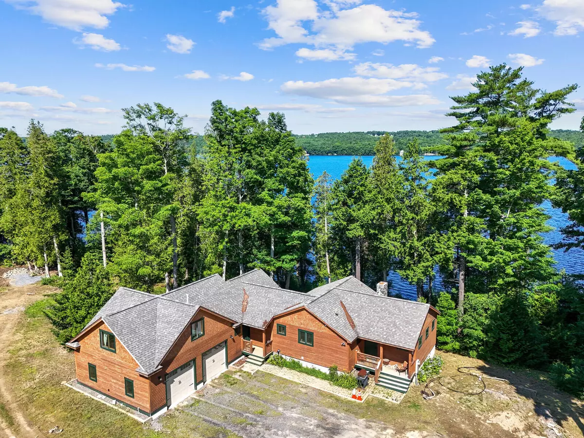 Sidney, ME 04330,44 Heather LN