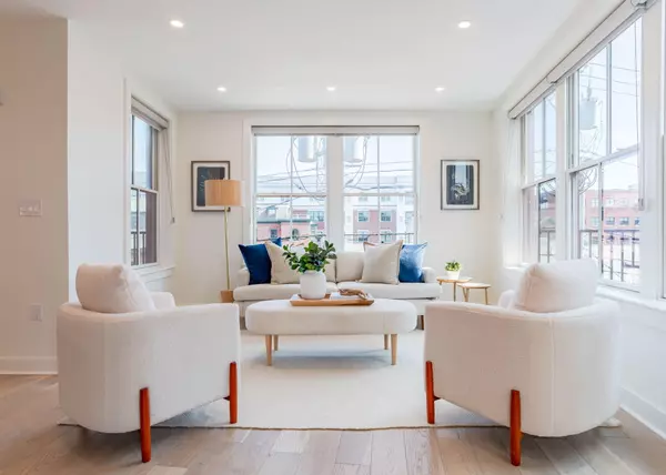 Portland, ME 04101,62 India ST #304