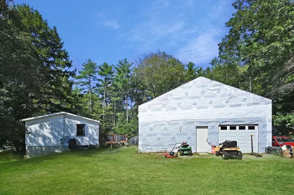 12 Mt Henry RD, Bridgton, ME 04009