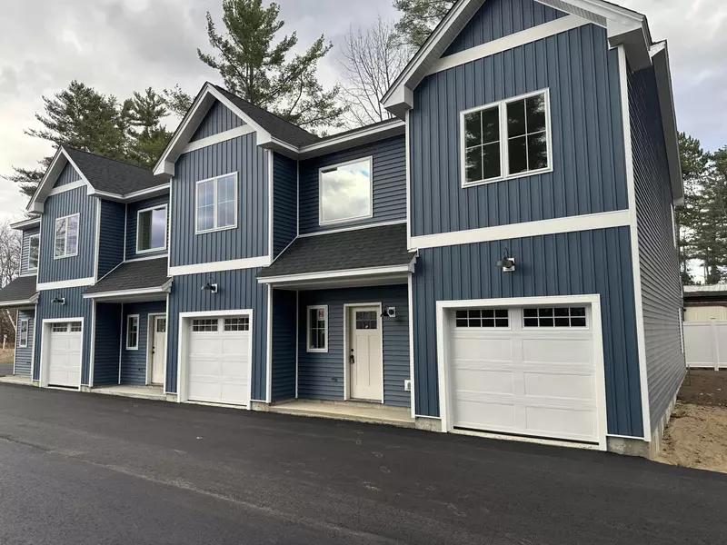 21 Ice House RD #A, Fryeburg, ME 04037