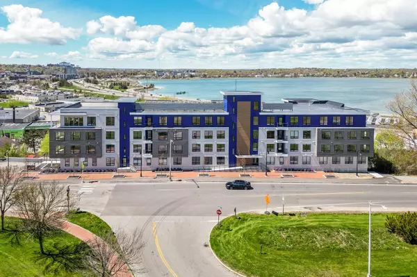 218 Washington AVE #204, Portland, ME 04101