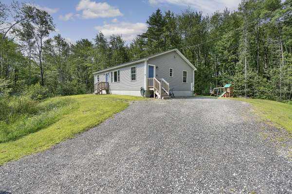 4 Murray WAY, Windham, ME 04062