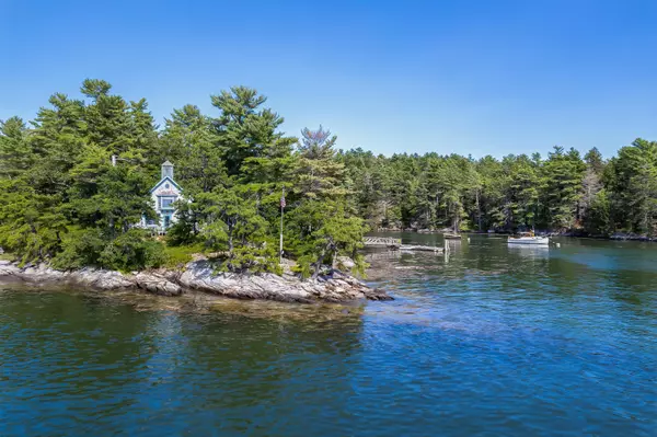 Westport Island, ME 04578,136 Brooks Cove RD