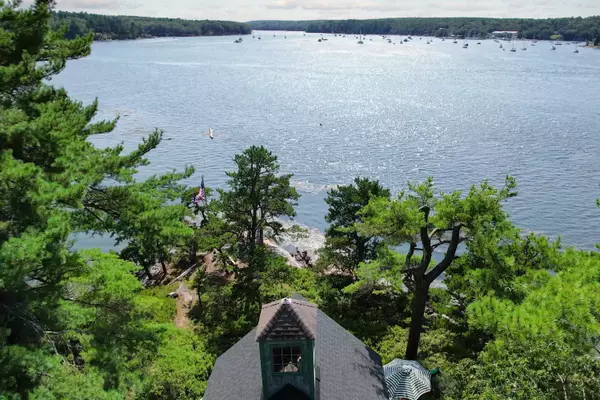 Westport Island, ME 04578,136 Brooks Cove RD