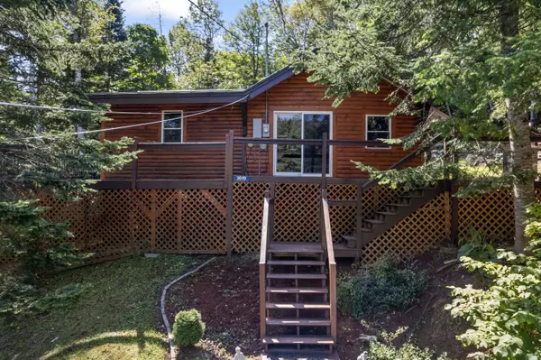 3047&3049 Carrabassett DR, Carrabassett Valley, ME 04947