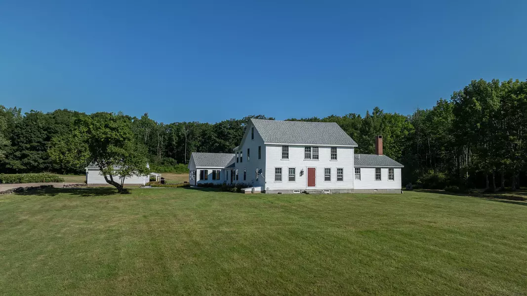 40 Cheehaak RD, Freeport, ME 04032