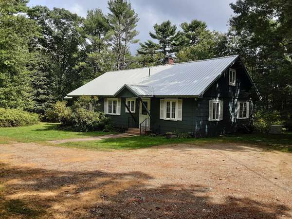 19 Cleaves Road, Jefferson, ME 04348