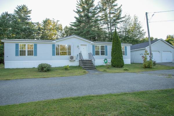 Milford, ME 04461,26 Nickerson LN