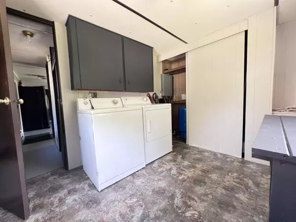 Lee, ME 04455,699 Arab RD