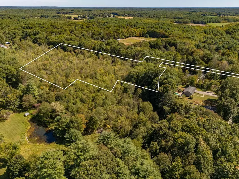 00 Ians LN, Eliot, ME 03903