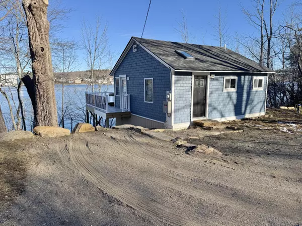 30 Ferry RD, Prospect, ME 04981