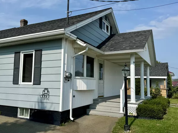 Madawaska, ME 04756,91 6th AVE