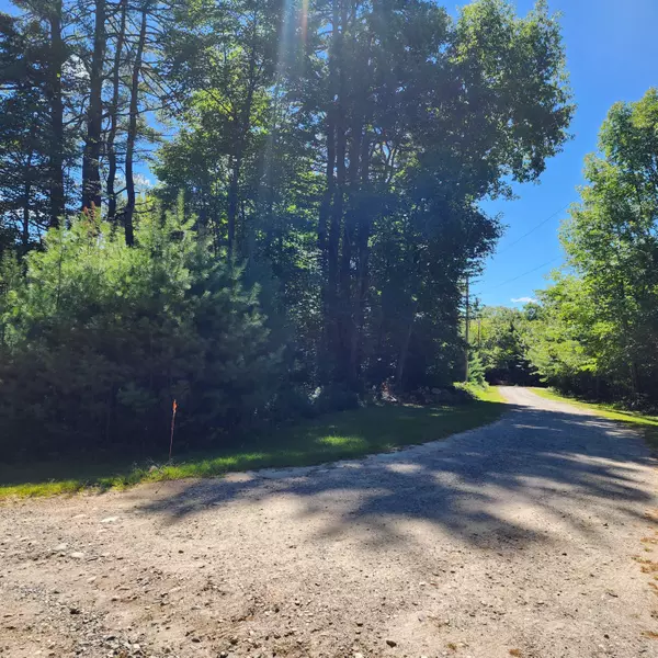 Lot 15 H Red Squirrel LN, Naples, ME 04055