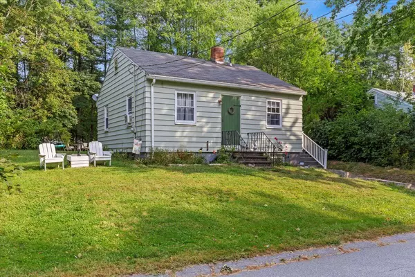 Westbrook, ME 04092,28 Marlu ST