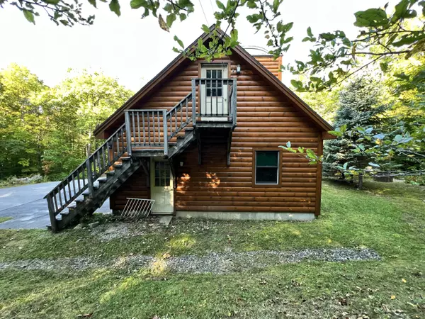 Rome, ME 04963,1091 Augusta RD