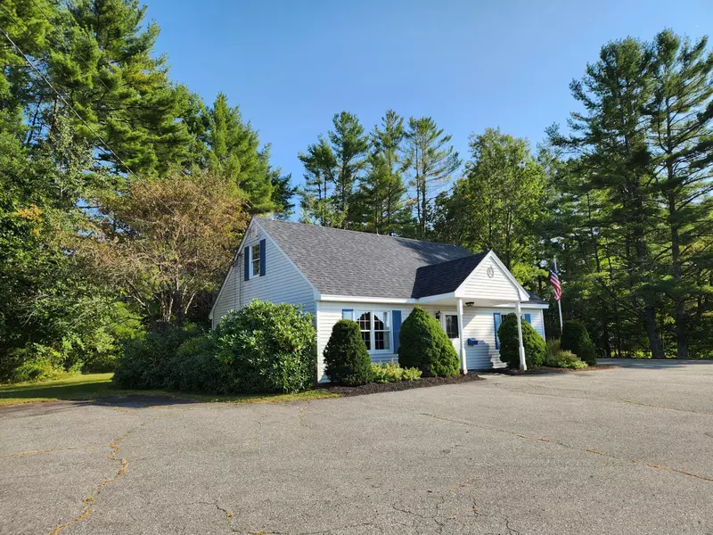 33 Washington Road RD, Jefferson, ME 04348