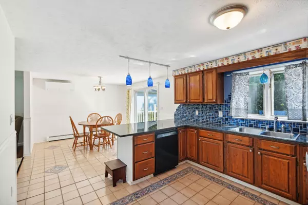 Portland, ME 04103,110 Lane AVE