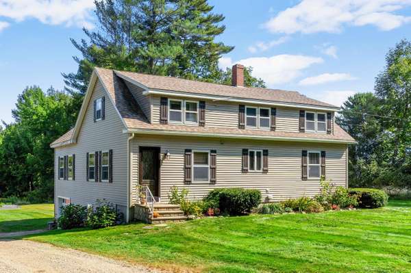 13 Eames RD, Jefferson, ME 04348