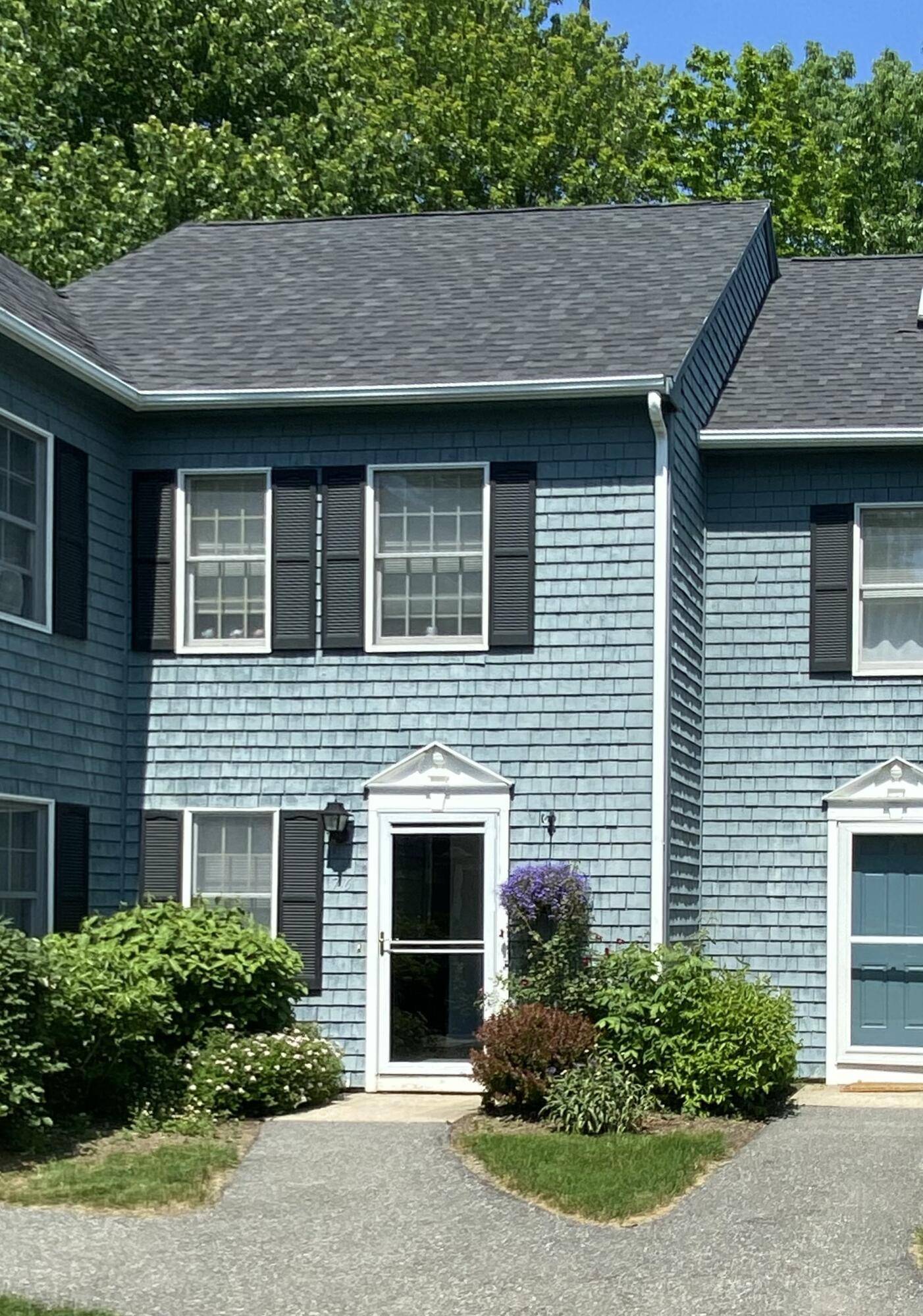 76 Baldwin DR #76, Bangor, ME 04401