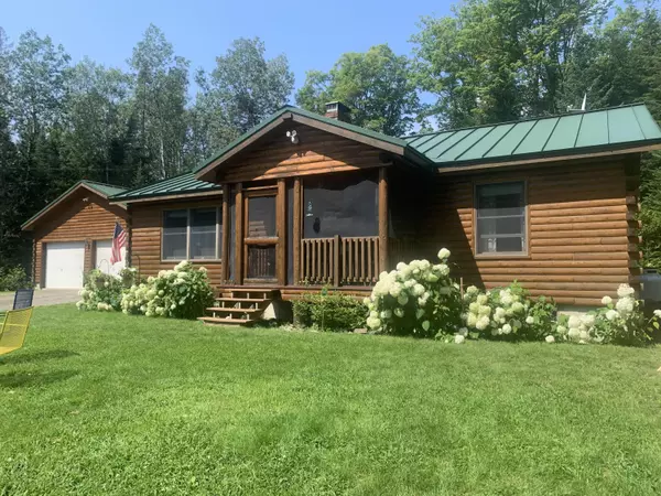 Rangeley, ME 04970,62 Antler WAY