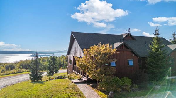 56 Whip Willow Farm RD #U, Rangeley, ME 04970