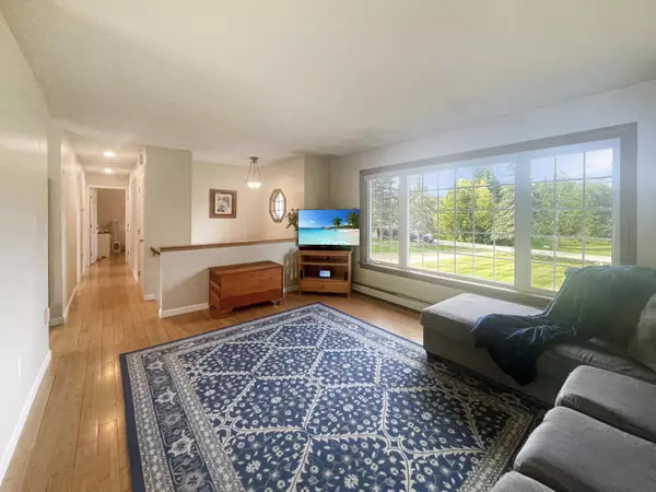 Hermon, ME 04401,34 McDougal DR